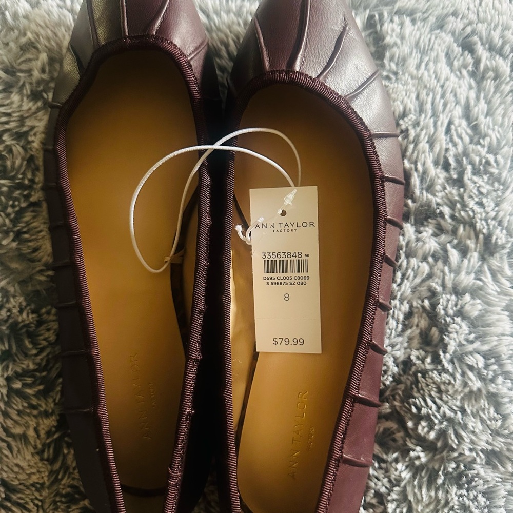 Ann Taylor Women's Dark Brown Pleated Flats